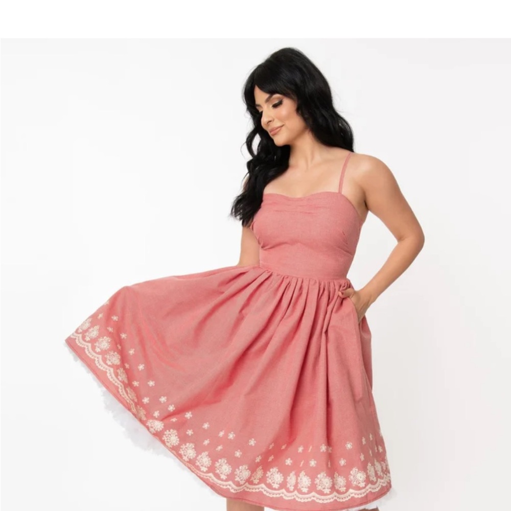 Unique vintage picnic sundress